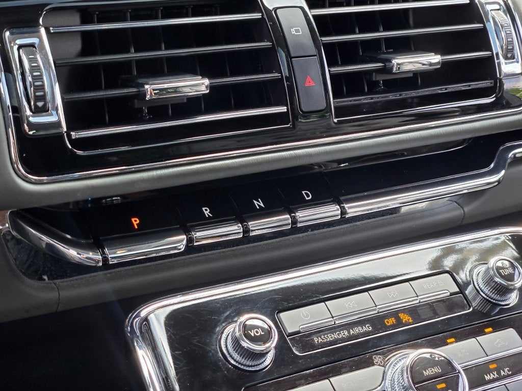 2023 Lincoln Navigator Black Label