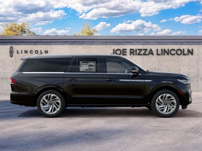 2027 Lincoln Navigator L Reserve