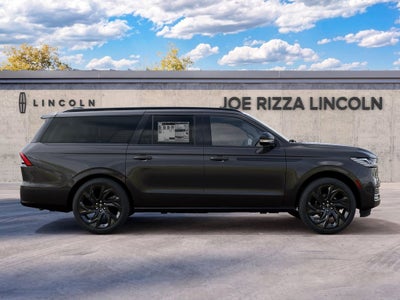 2027 Lincoln Navigator L Reserve