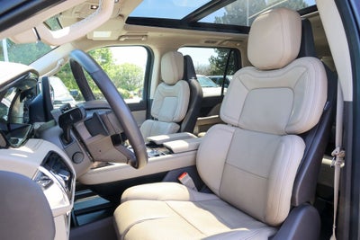 2023 Lincoln Navigator L Reserve