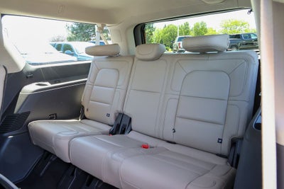 2023 Lincoln Navigator L Reserve
