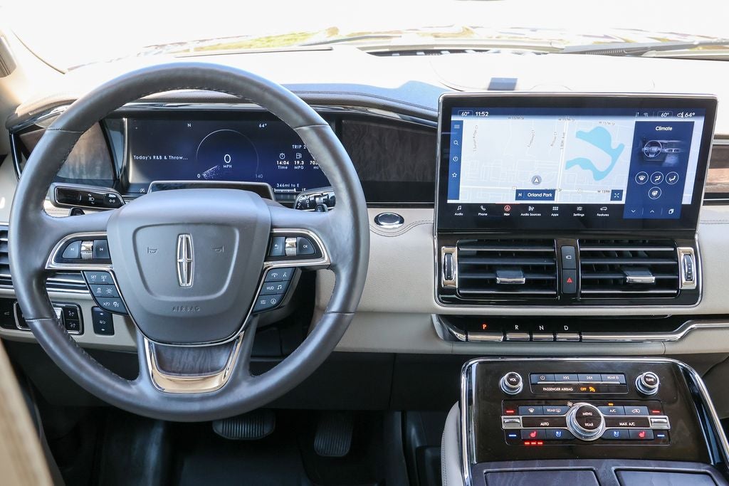 2023 Lincoln Navigator L Reserve
