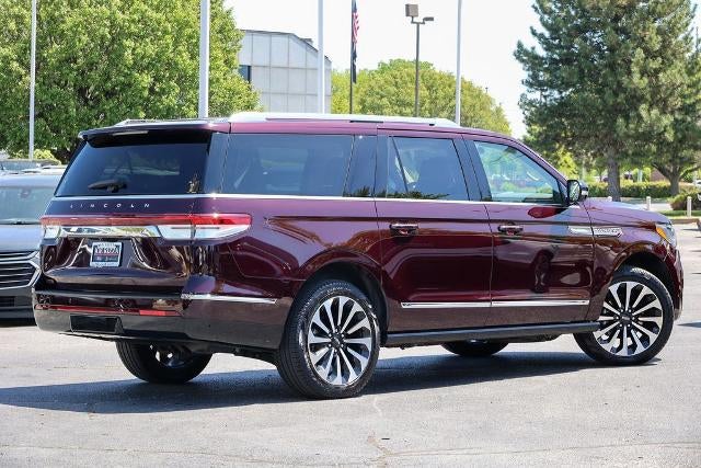 2023 Lincoln Navigator L Reserve