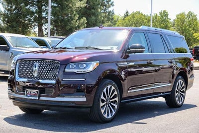 2023 Lincoln Navigator L Reserve