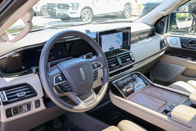 2023 Lincoln Navigator L Reserve