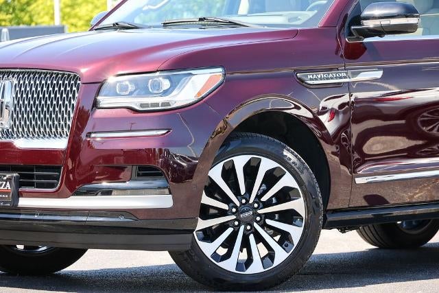 2023 Lincoln Navigator L Reserve