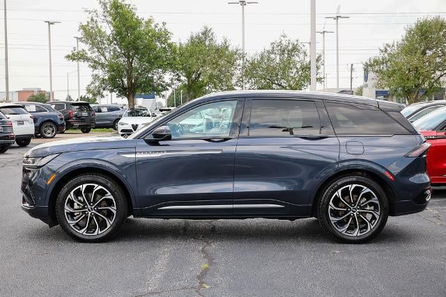 2024 Lincoln Nautilus Reserve