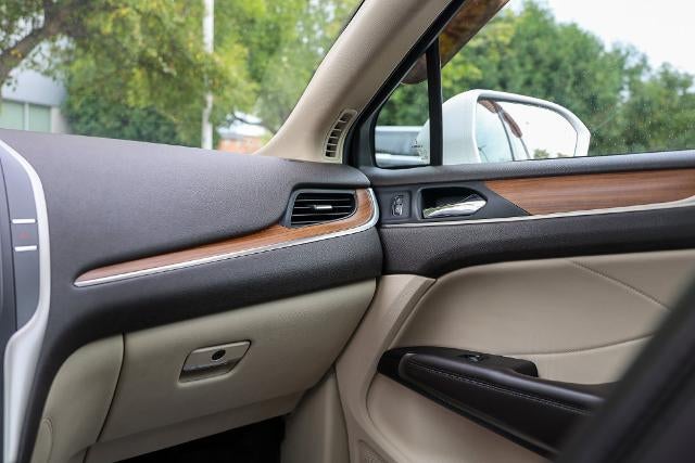 2015 Lincoln MKC Base