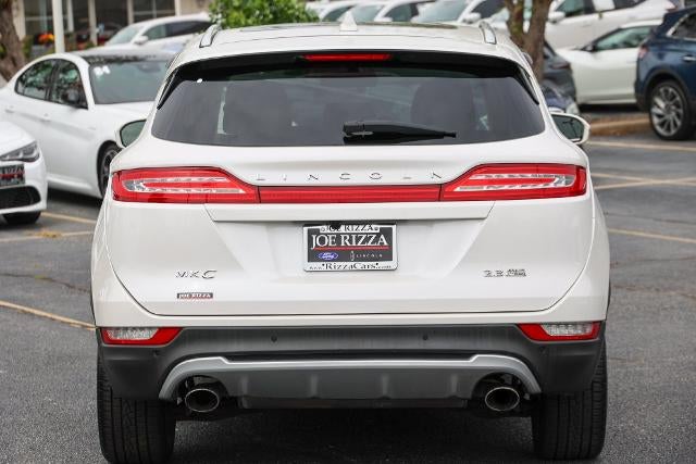 2015 Lincoln MKC Base