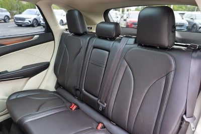 2015 Lincoln MKC Base