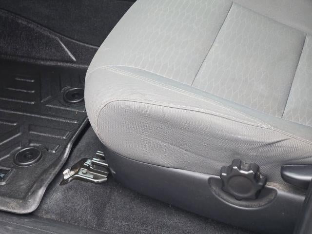 2016 Toyota Tacoma SR