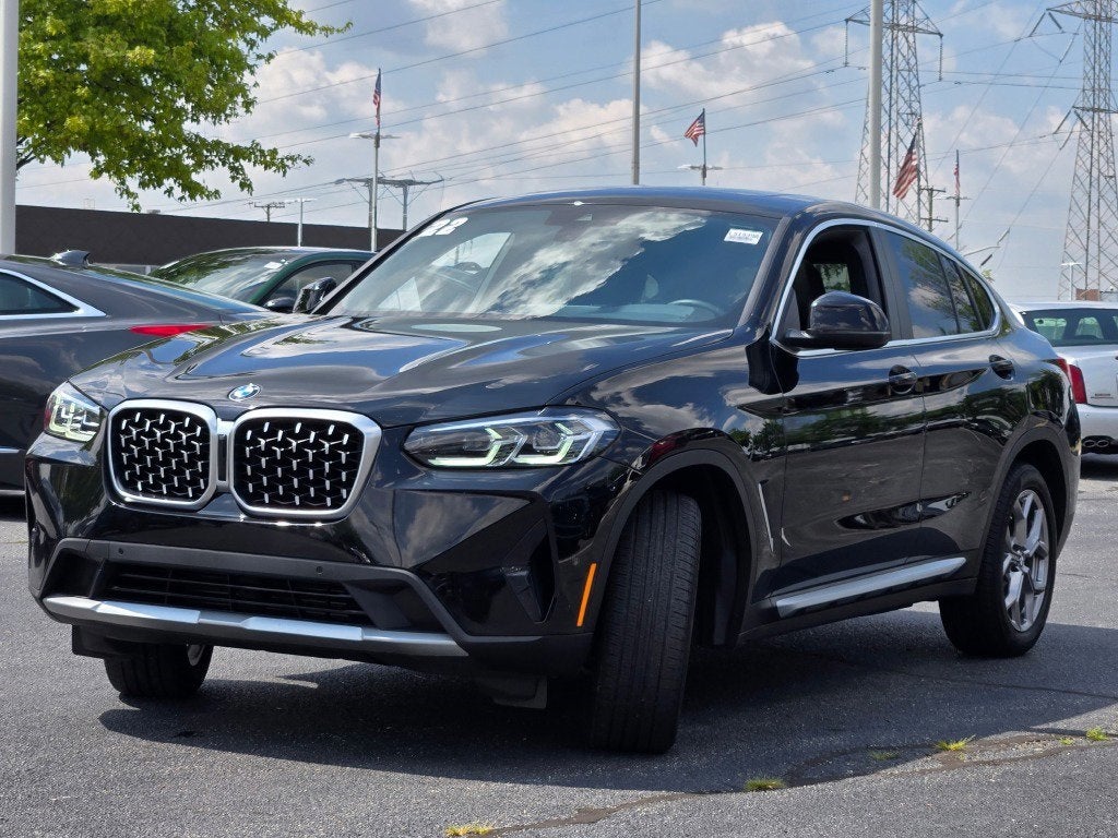 2022 BMW X4 xDrive30i
