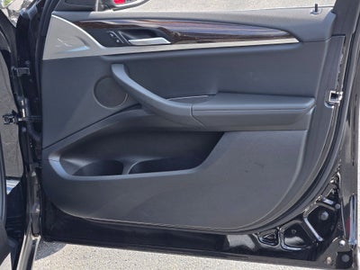 2022 BMW X4 xDrive30i