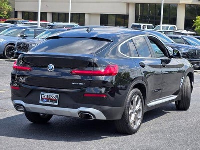 2022 BMW X4 xDrive30i
