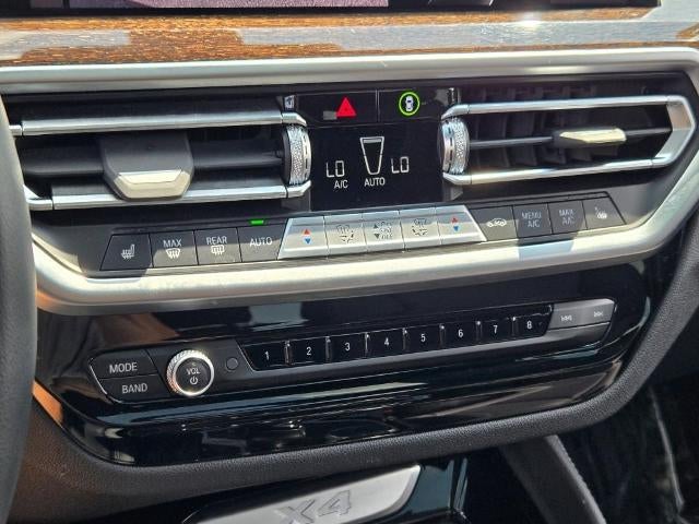 2022 BMW X4 xDrive30i