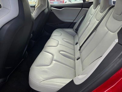 2016 Tesla Model S 90D