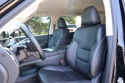 2025 Nissan Armada SV