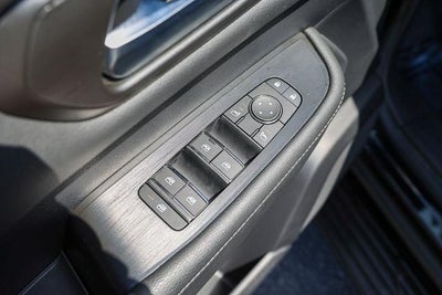 2025 Nissan Armada SV