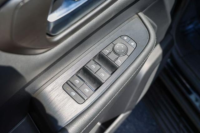 2025 Nissan Armada SV