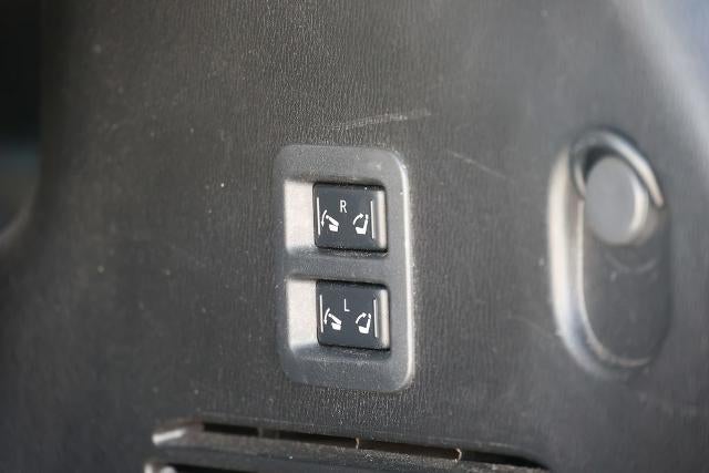 2011 INFINITI QX56 Base