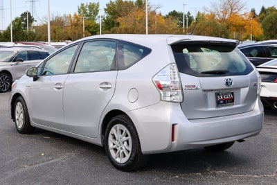 2014 Toyota Prius v Two