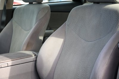 2014 Toyota Prius v Two