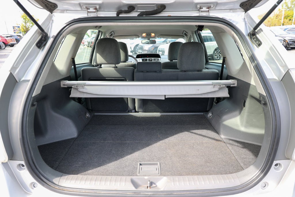 2014 Toyota Prius v Two