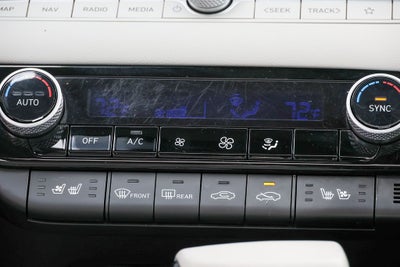2024 Hyundai Elantra Hybrid Limited