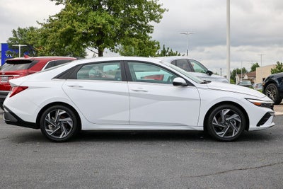 2024 Hyundai Elantra Hybrid Limited