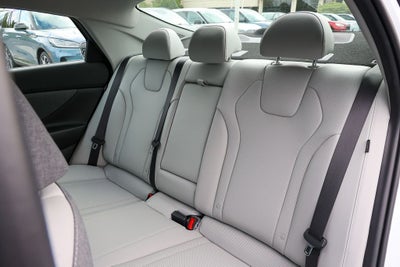 2024 Hyundai Elantra Hybrid Limited
