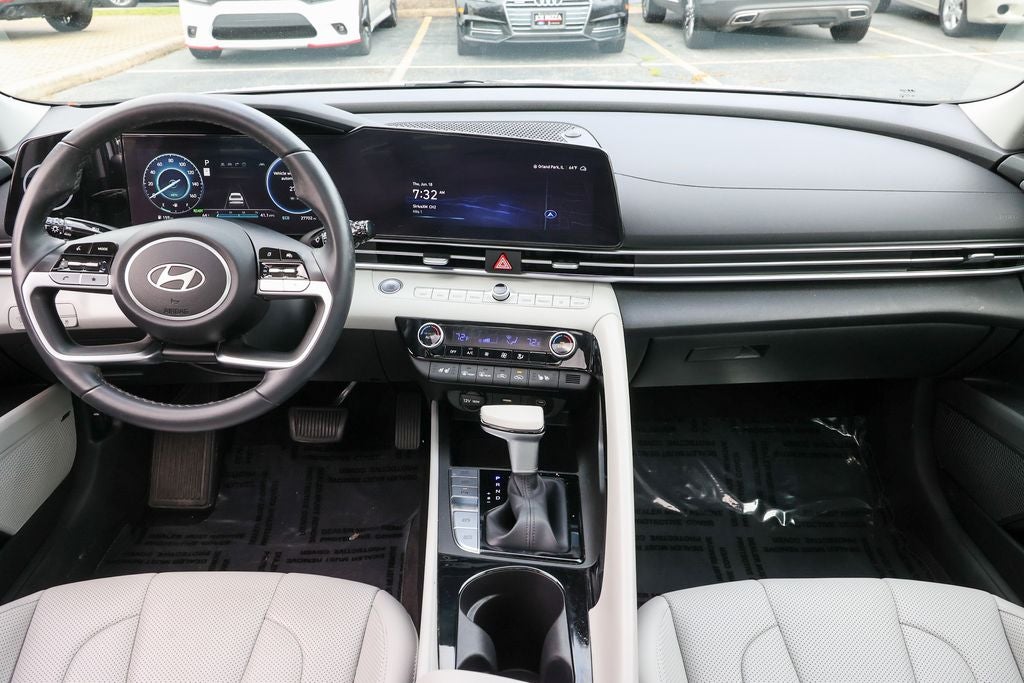 2024 Hyundai Elantra Hybrid Limited