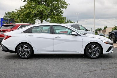 2024 Hyundai Elantra Hybrid Limited