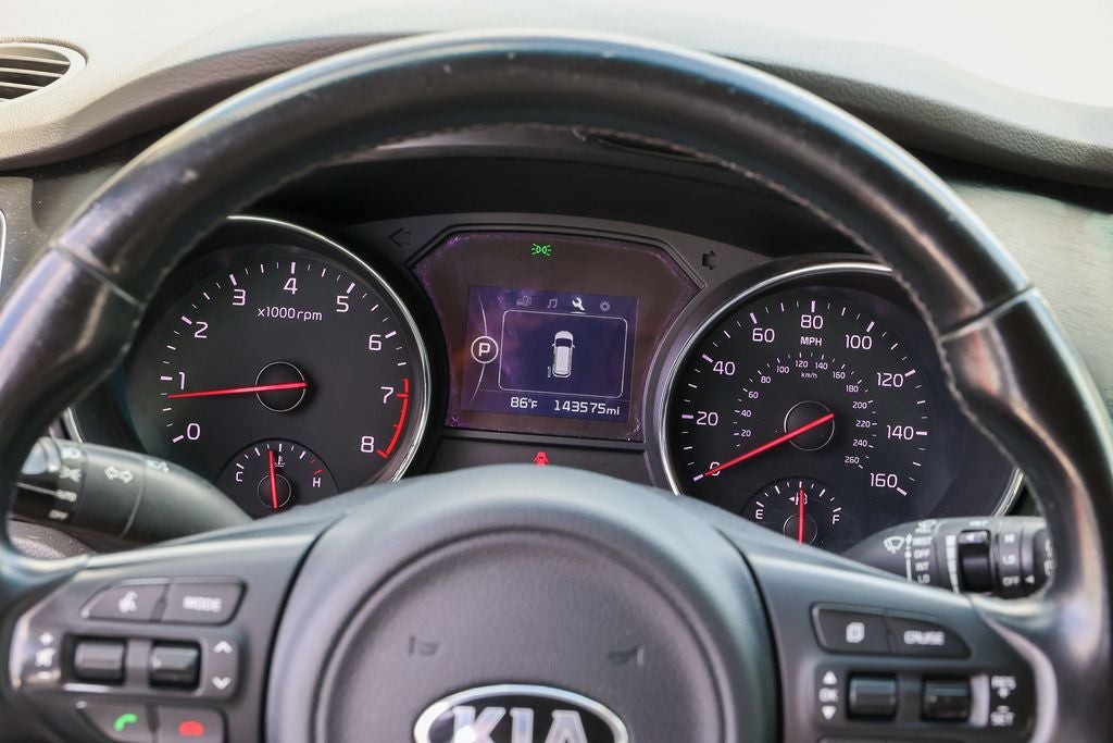 2016 Kia Sedona LX