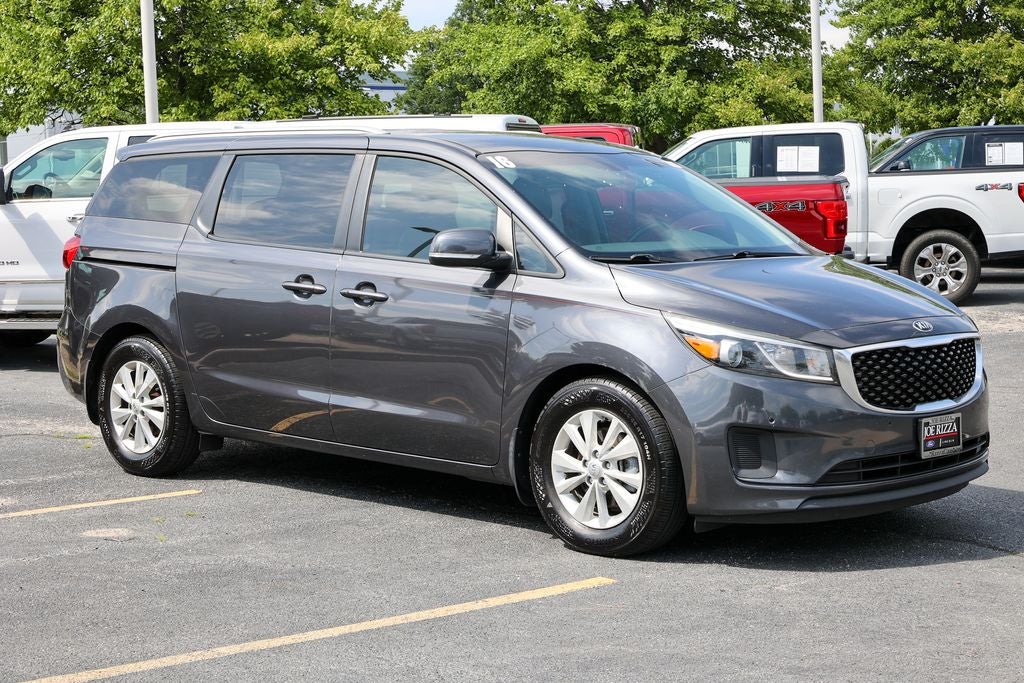 2016 Kia Sedona LX