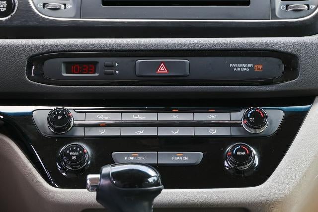 2016 Kia Sedona LX