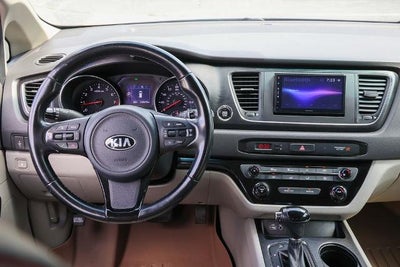 2016 Kia Sedona LX