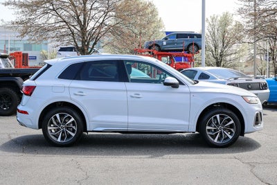 2024 Audi Q5 45 S line Premium quattro