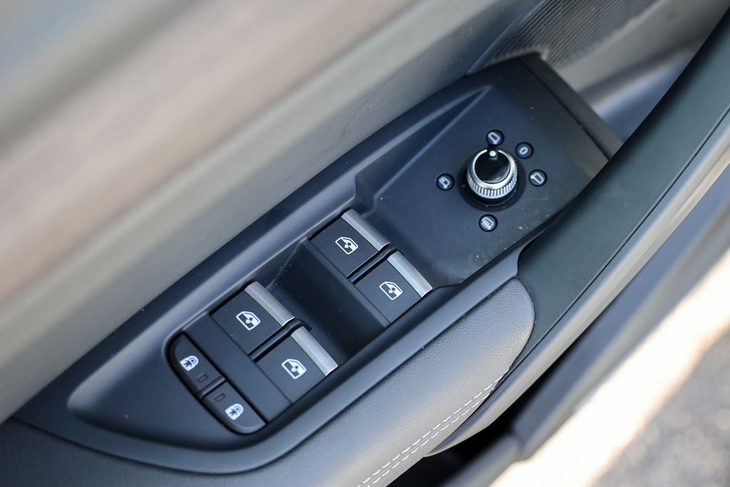 2024 Audi Q5 45 S line Premium quattro