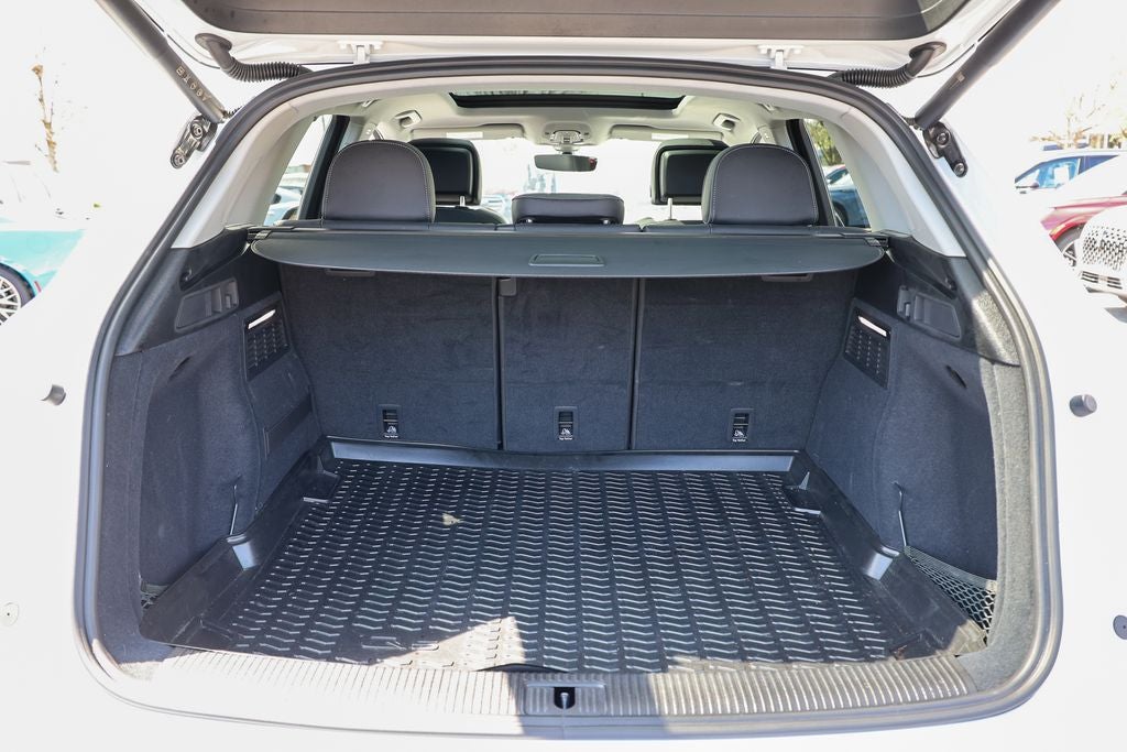 2024 Audi Q5 45 S line Premium quattro