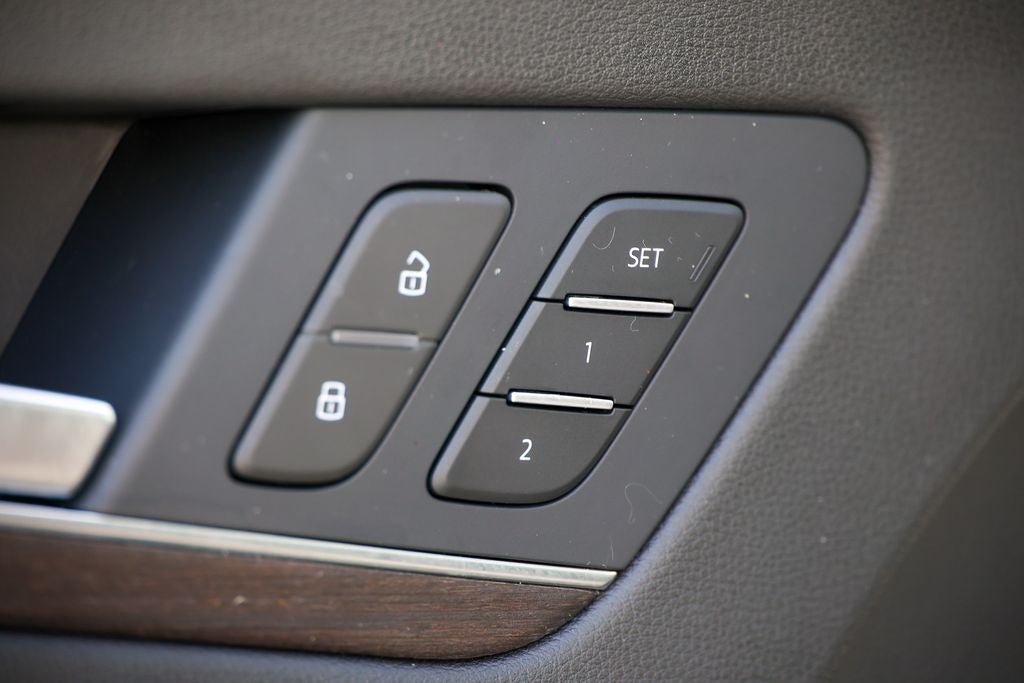 2024 Audi Q5 45 S line Premium quattro