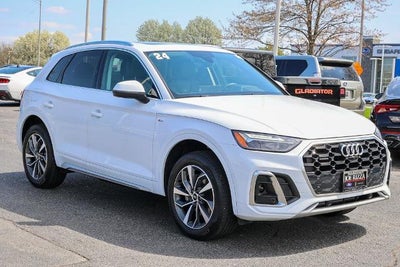 2024 Audi Q5 45 S line Premium quattro