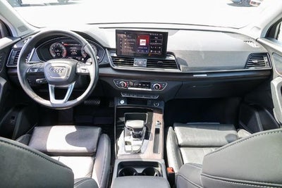 2024 Audi Q5 45 S line Premium quattro