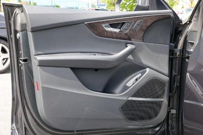 2021 Audi Q8 55 Premium Plus quattro