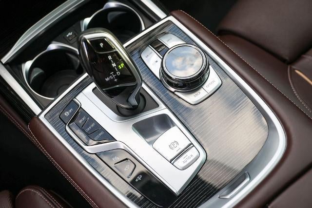 2020 BMW 7 Series 750i xDrive