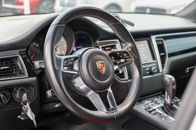 2015 Porsche Macan S