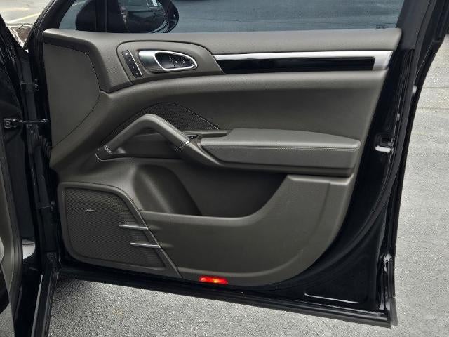 2017 Porsche Cayenne E-Hybrid S