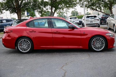 2020 Alfa Romeo Giulia Base