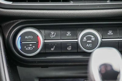 2024 Alfa Romeo Giulia Ti