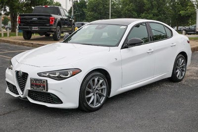 2024 Alfa Romeo Giulia Ti