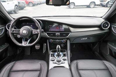 2024 Alfa Romeo Giulia Ti